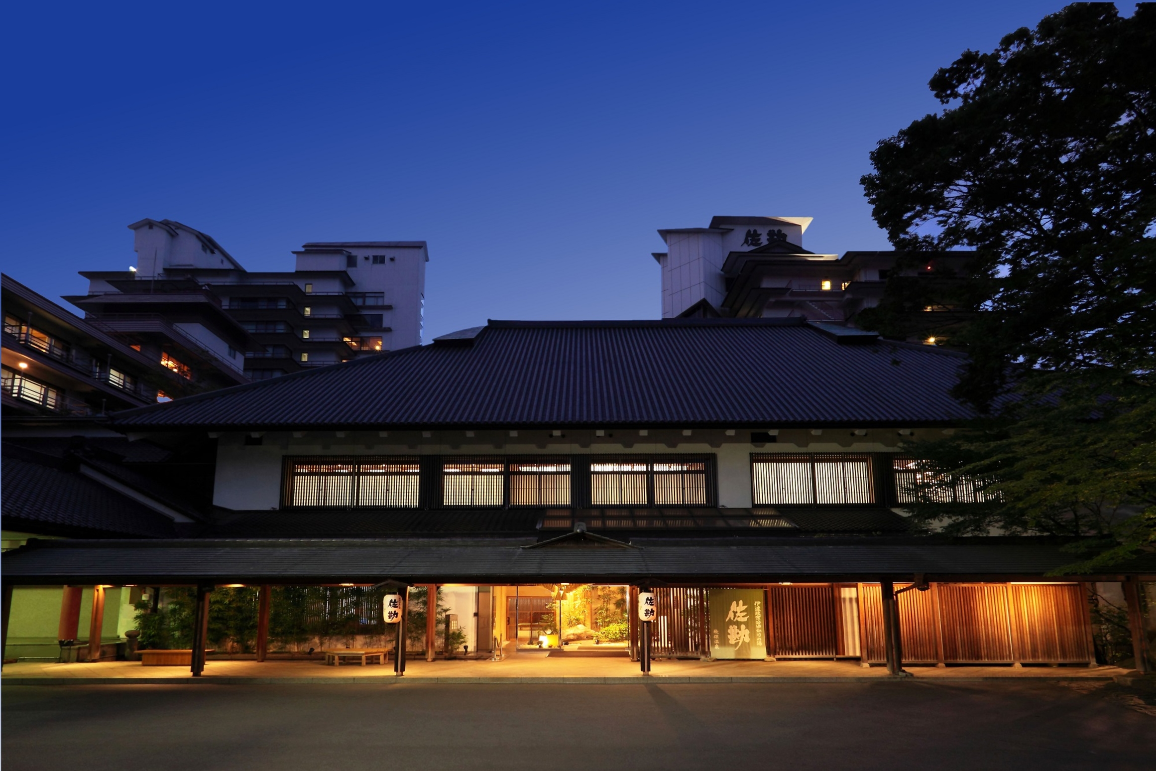 名取川の湯音へ。