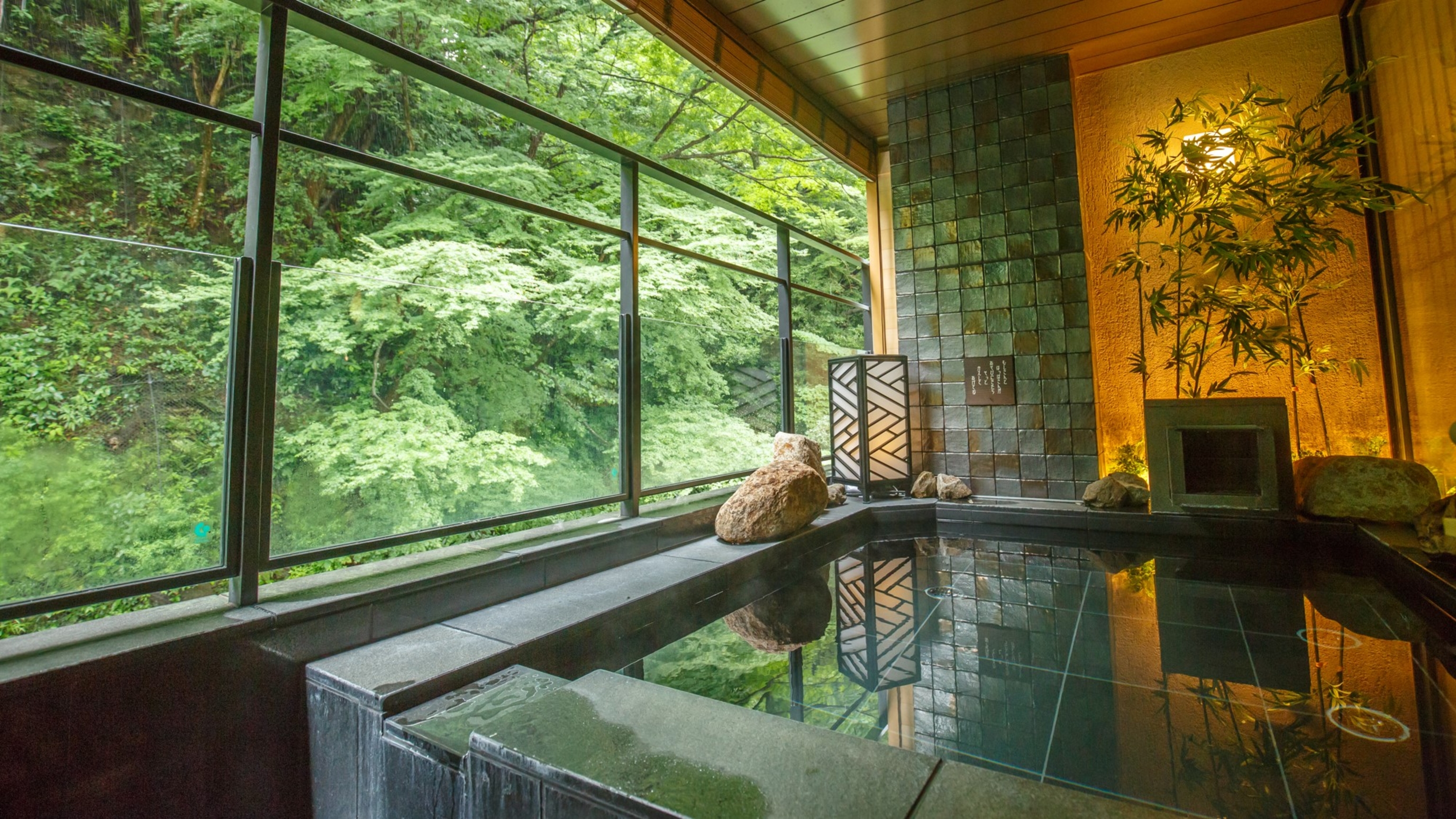 箱根の宿ごもりを遊び尽くす
