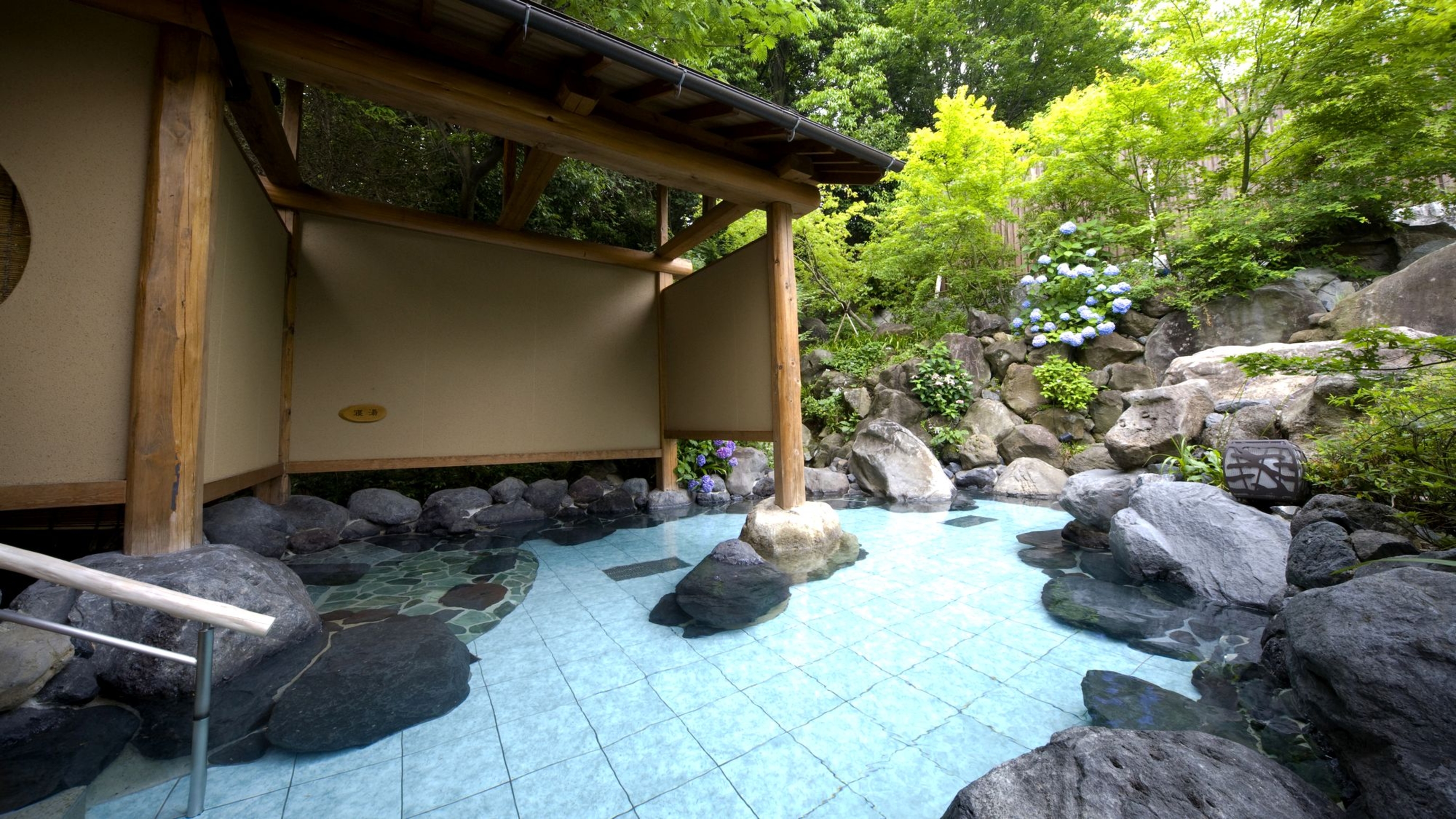 琵琶湖どーんっの展望露天